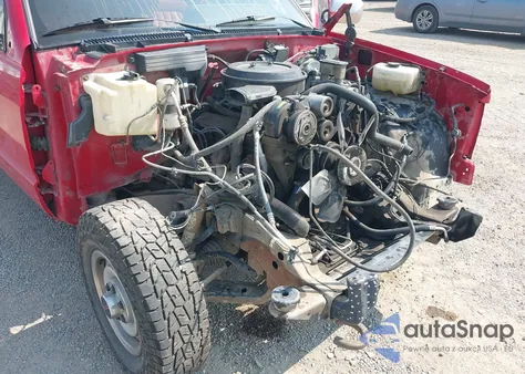 1992 GMC Sierra K2500 from USA, damaged, VIN 1GTFK24K7NZ529055